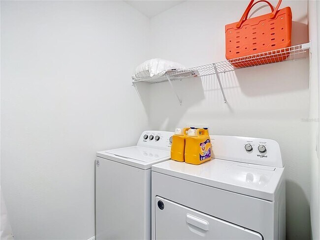Building Photo - 33327 Darley Dl Trl
