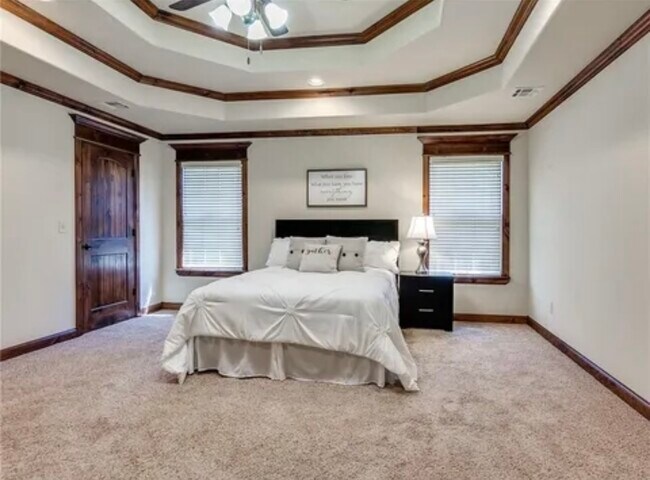 Master - 8713 Mercato St