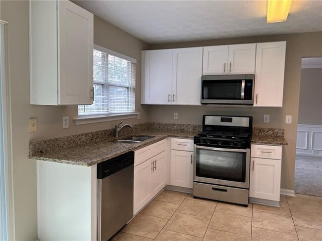 Building Photo - 1348 Woodcutt Pl