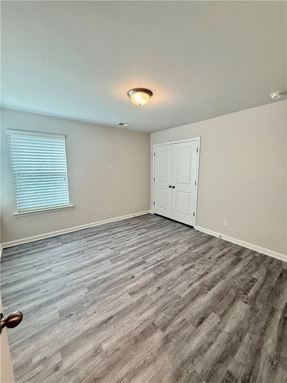 Building Photo - 1331 Vayda Ct