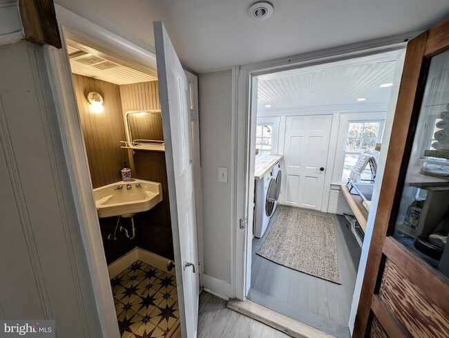 Building Photo - 12601 Southern Maryland Blvd