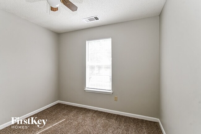 Building Photo - 6328 Farm Hill Dr