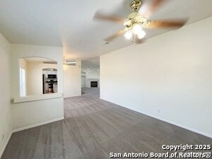 Building Photo - 9611 Hildebrandt