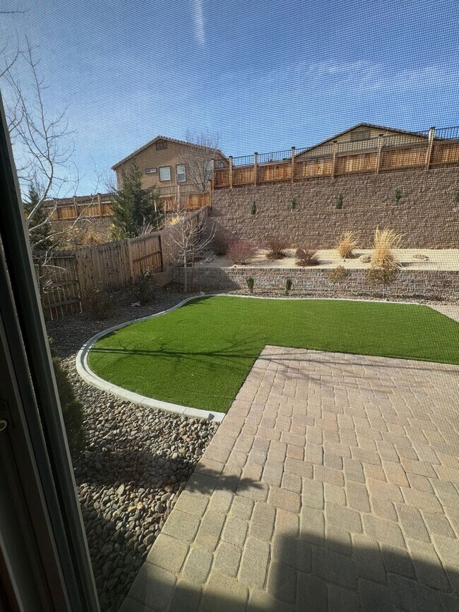 Building Photo - Charming 4 Bedroom Newer South Reno Home