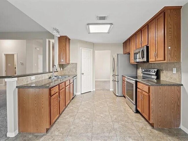 Building Photo - 3414 Nottingham Ln