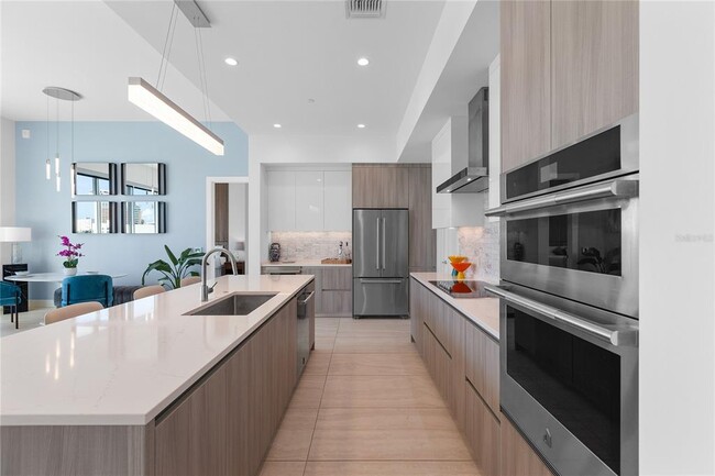 Building Photo - 301 Quay Commons Quay