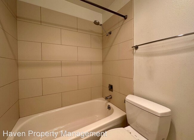 Building Photo - 1 br, 1 bath House - 2929 76th Ave SE #407