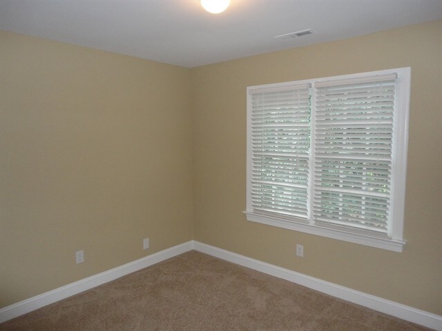 Building Photo - 4812 Forest Highland Dr