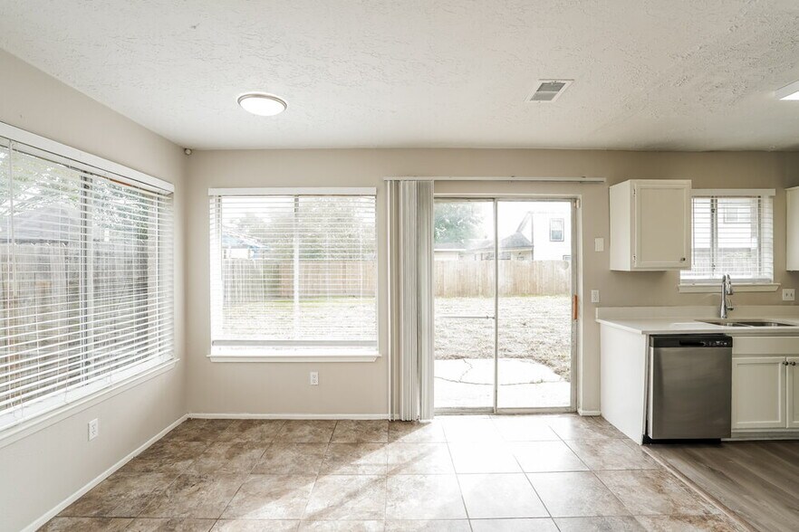 Building Photo - 7531 Glenbriar Pl