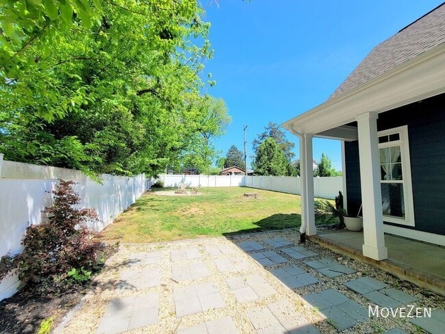 Building Photo - 1512 Norris Ave