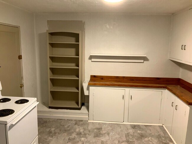 Building Photo - 2868 Bailey Ln