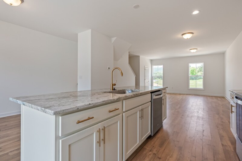 Building Photo - 1071 Balsam Ln