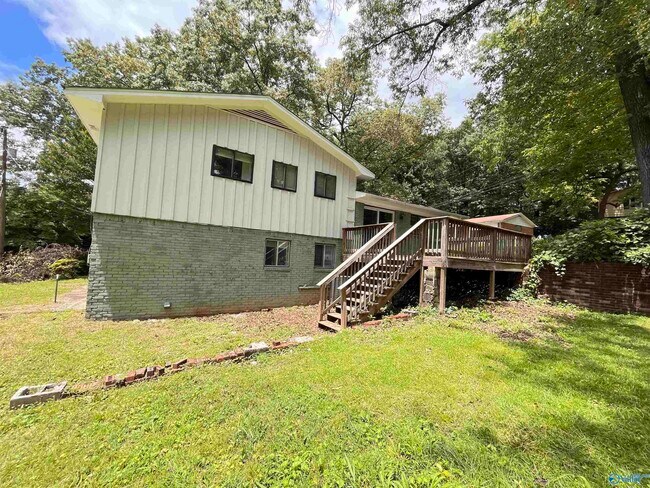 Building Photo - 3220 Rita Ln NW