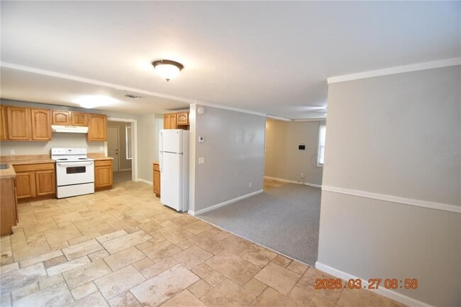 Building Photo - 10110 Alambra Ave