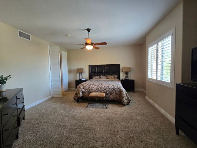 Building Photo - An Amazing Furnished 3 Bedroom Condo at Lake Las Vegas