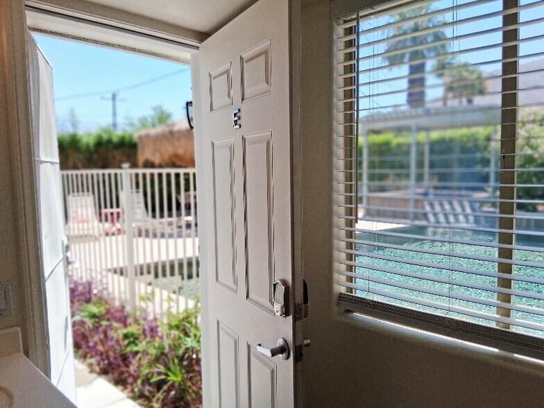 Building Photo - 72883 Sierra Vista Dr