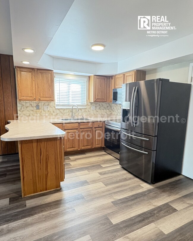 Building Photo - 2651 Arrowhead Dr