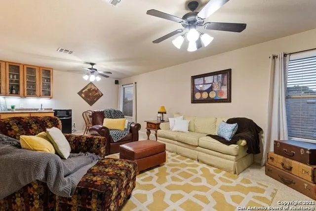 Building Photo - 8415 Spicewood Bend