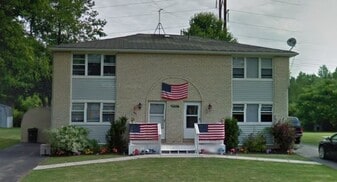 Building Photo - 5757 Glendale Dr