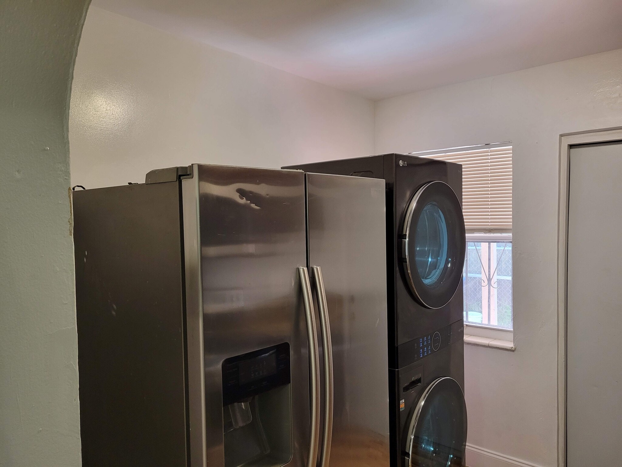 Kitchen - 1646 NE 150th ST