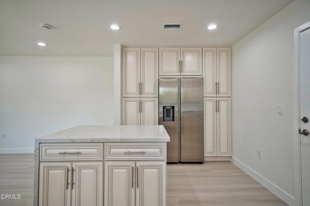 Building Photo - 838 Highland Ave