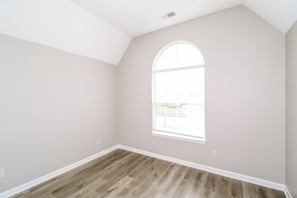 Building Photo - 1052 Mossy Knoll Dr