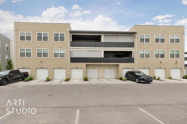 Building Photo - Modern Comfort in Midvale – 3 Bed, 2 Bath ...