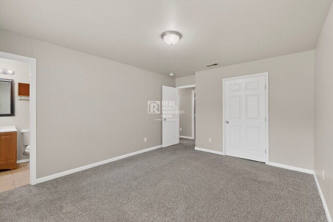Building Photo - Move-In Ready Arlington Home Near AT&T Stadium for Rent