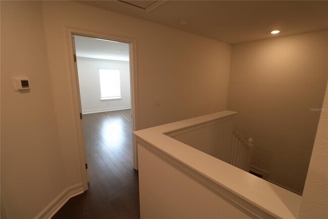 Building Photo - 4510 S Manhattan Ave