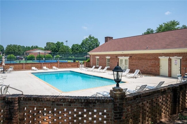 Building Photo - 509 Mt Vernon Dr