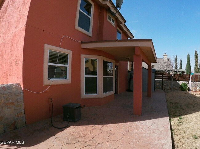 Building Photo - 14201 Pacific Point Dr