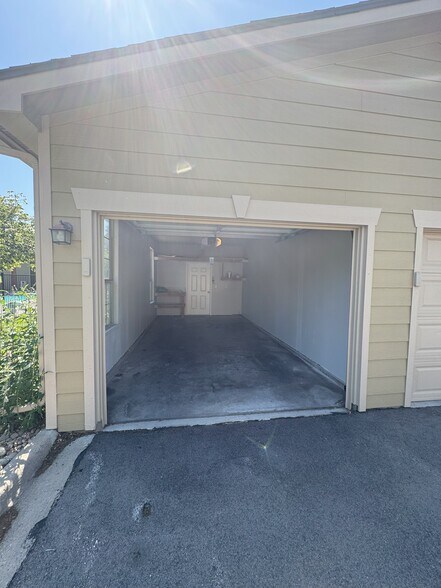 Building Photo - 5620 Fossil Creek Pky