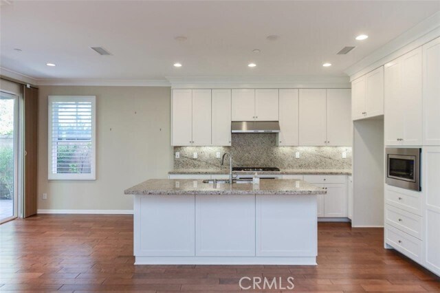 Building Photo - 71 Twin Flower