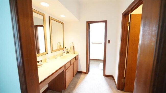 Building Photo - 155 Villere Dr