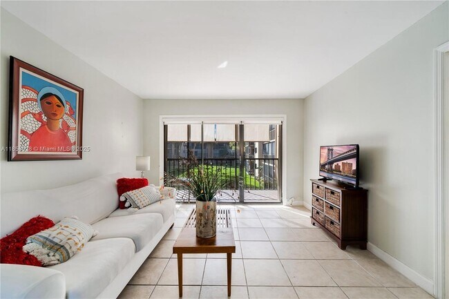 Building Photo - 8415 SW 107th Ave