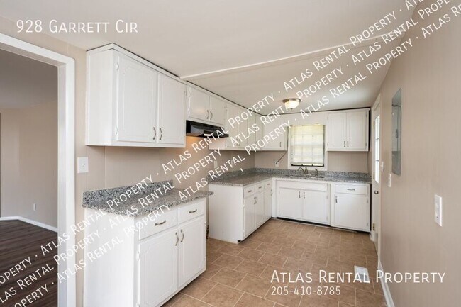 Building Photo - 928 Garrett Cir