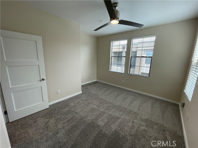 Building Photo - 501 W Maple Ave