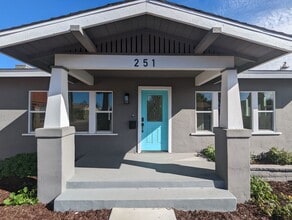 Building Photo - 251 S 36th St