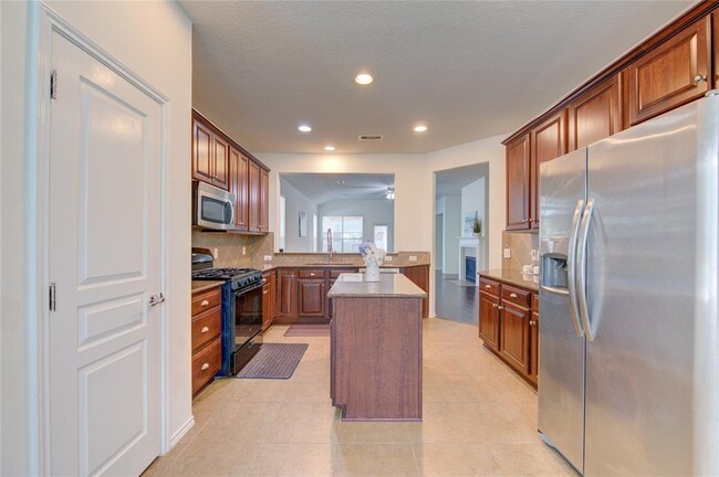 Building Photo - 24710 Gemstone Cove Ct