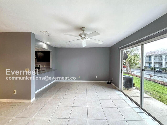 Building Photo - 2460 Summerfield Way