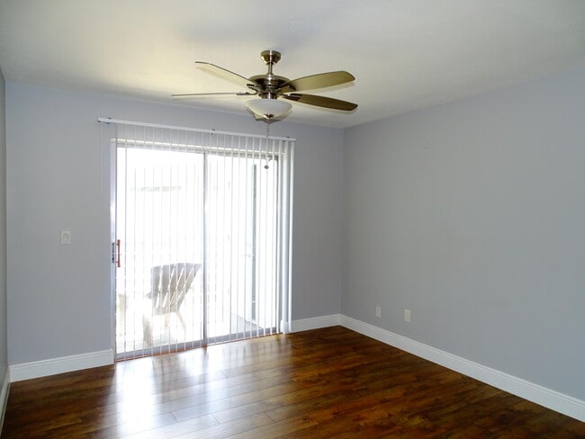 Building Photo - 2200 Springdale Blvd