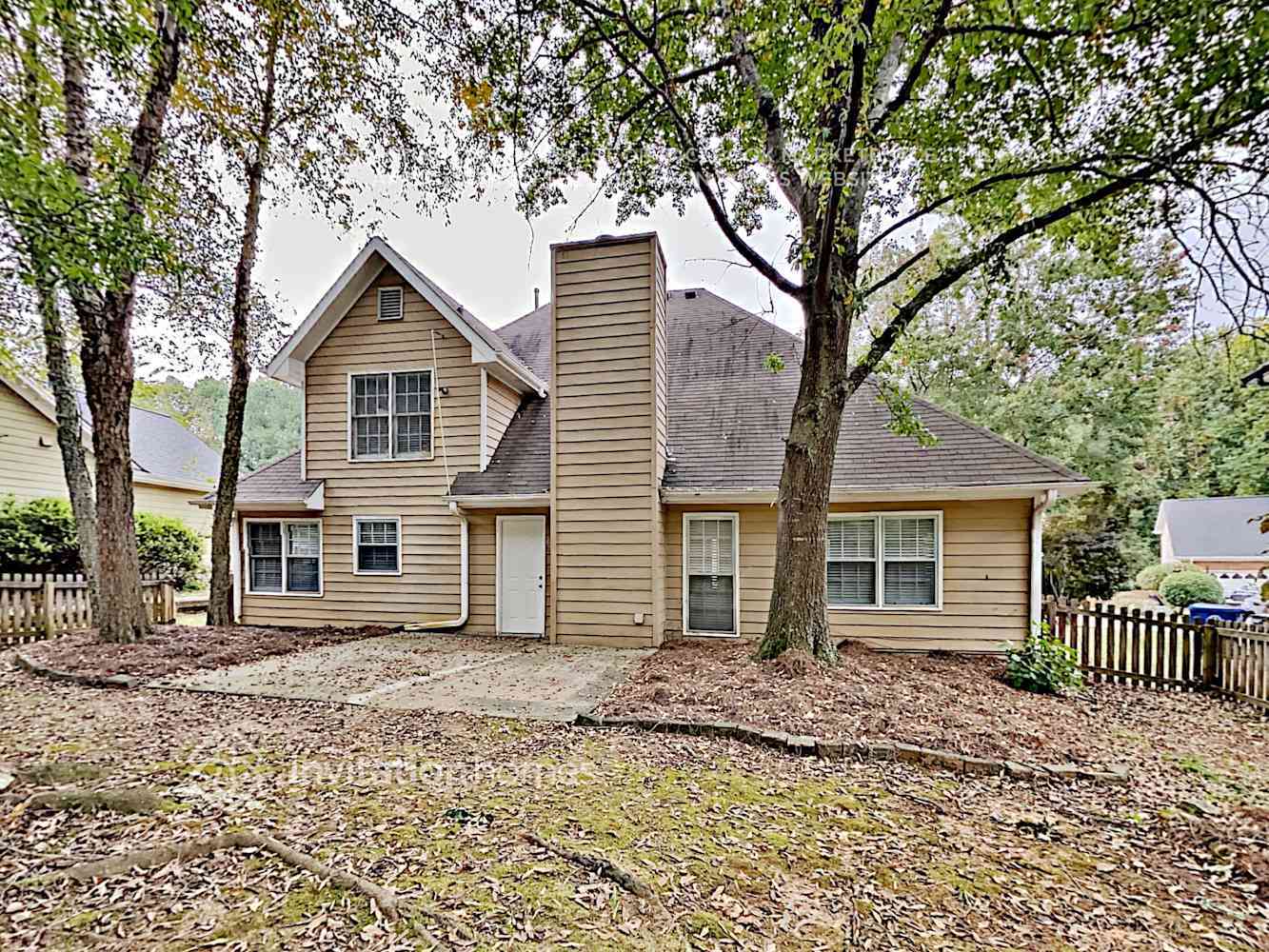 Building Photo - 580 Thornbush Trce
