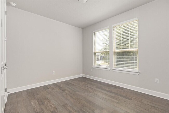 Building Photo - 8206 Talferd Trl