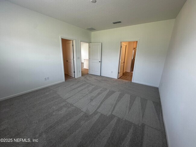 Building Photo - 235 Simonson Run