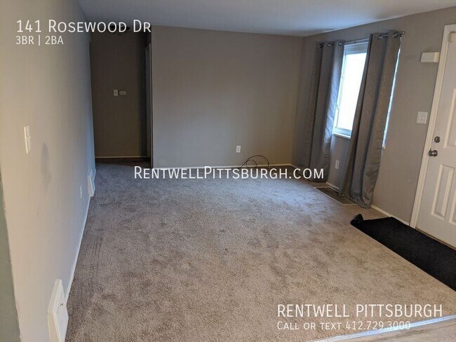 Building Photo - 141 Rosewood Dr