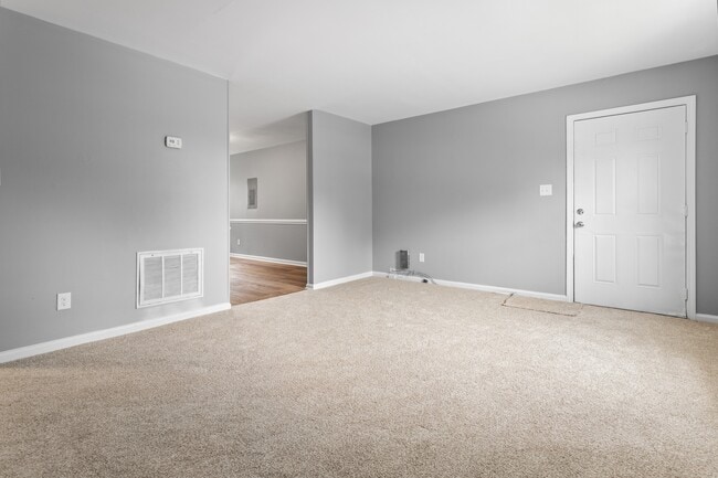 Building Photo - 1403 Sportsman Trail