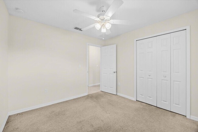 Building Photo - 8736 98th Ct
