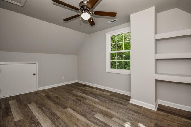 Building Photo - 4792 NC-73