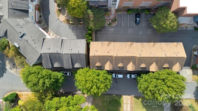 Building Photo - 336 Magnolia Ave