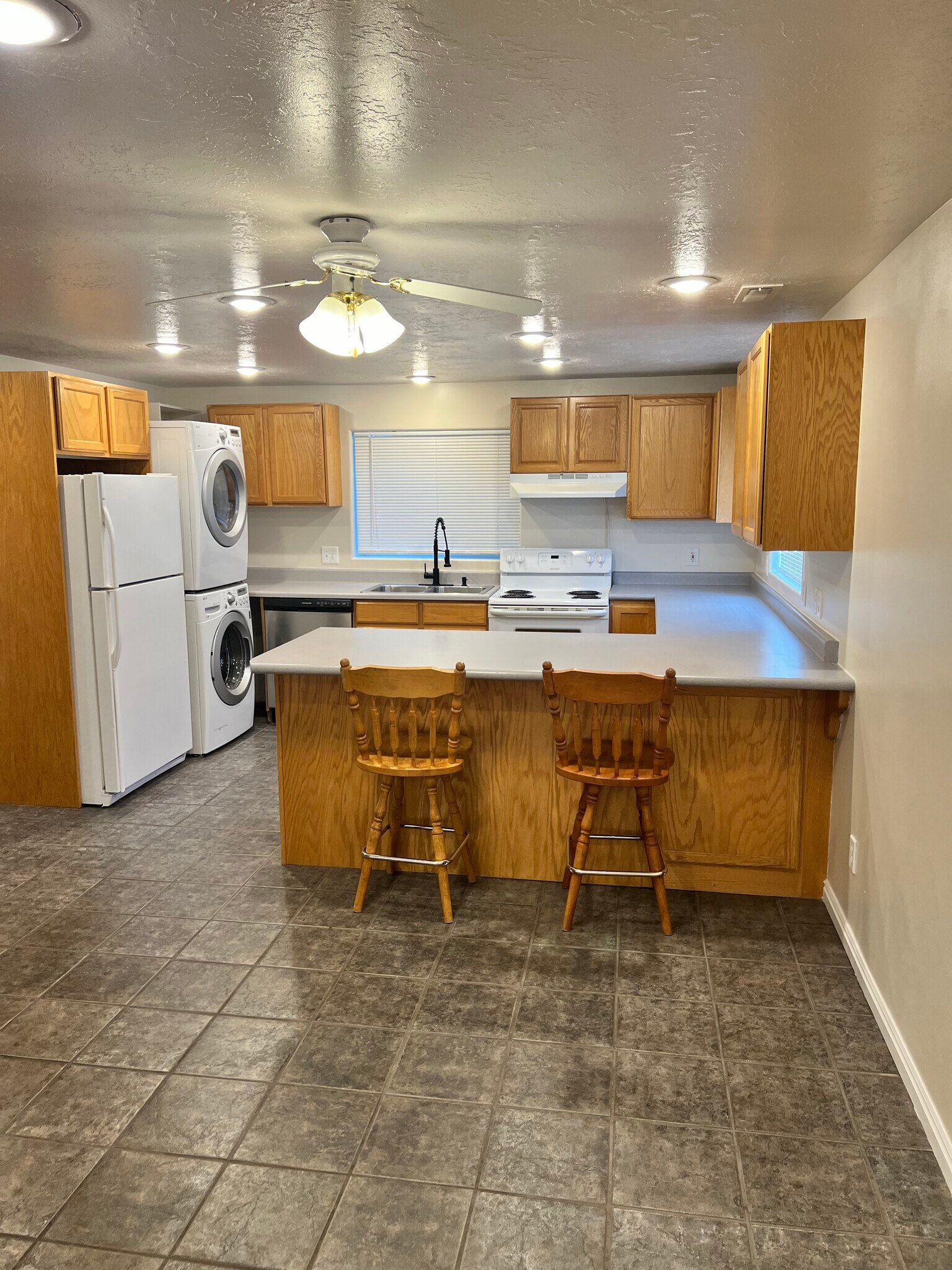 Building Photo - 9283 S Star Lily Cir